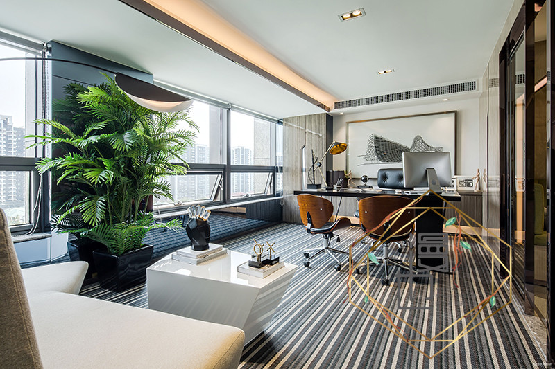 信息科技辦公室裝修案例效